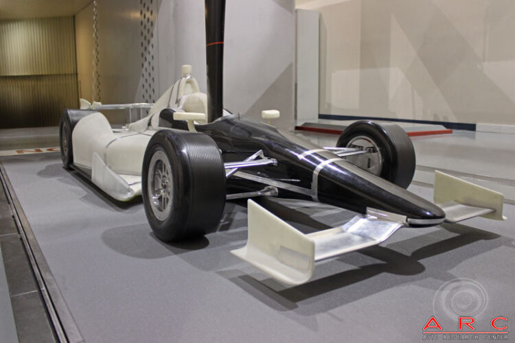 Some IndyCar teams using Reynard for wind tunnel models