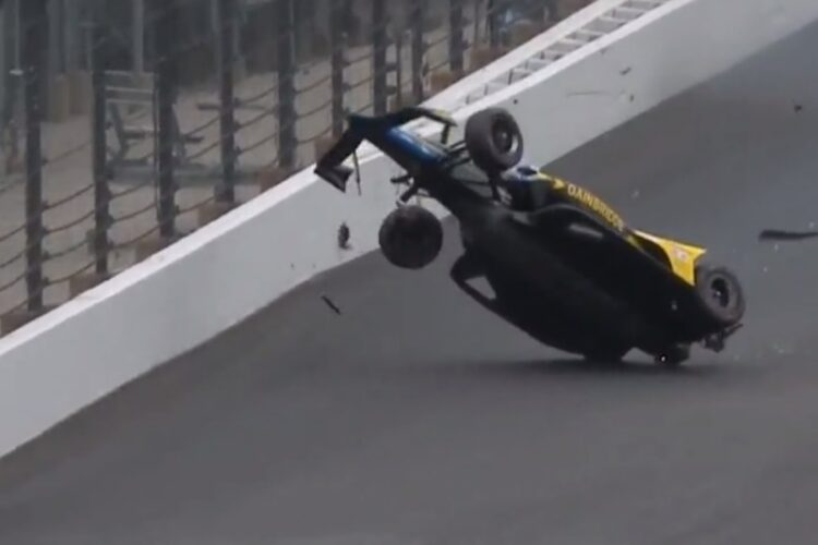 IndyCar: Two Crashes interrupt Indy 500 Carb Day Practice