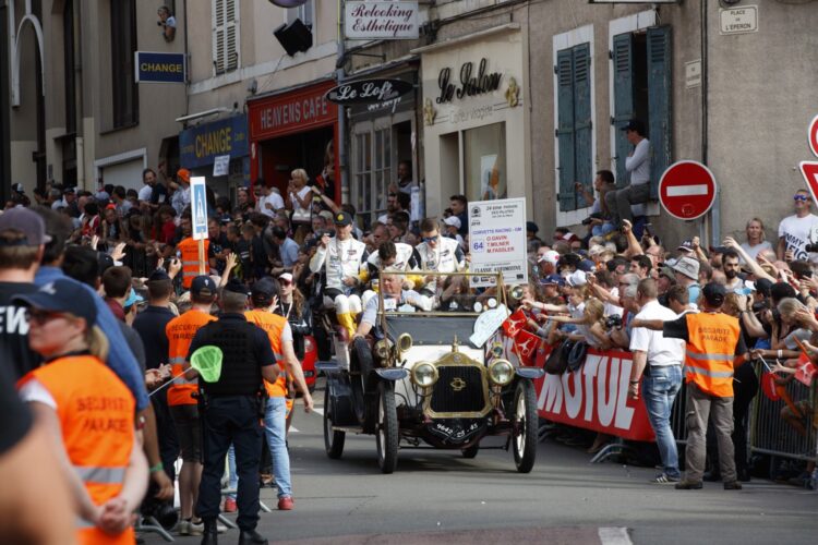 WEC: Corvette team happy to see big crowds return to Le Mans