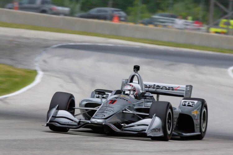 Newgarden beats Power for Pole at Road America