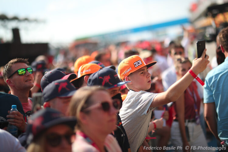 F1: More driver/fan interaction called for in latest FIA rules