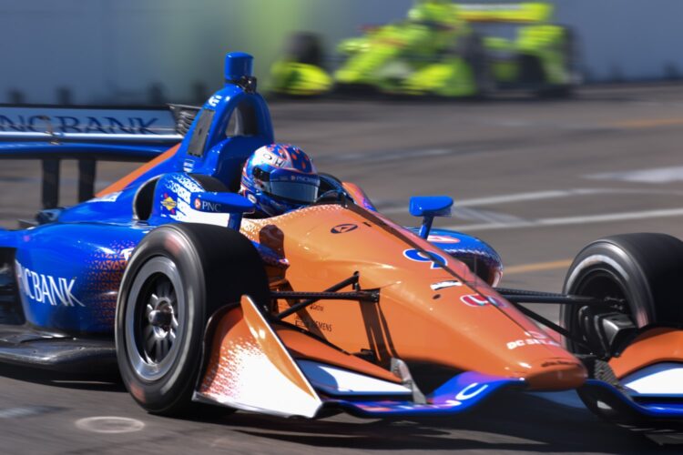 Dixon leads Honda 1-2-3 in opening IndyCar practice