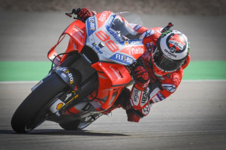 Lorenzo declared fit to race in Malaysia