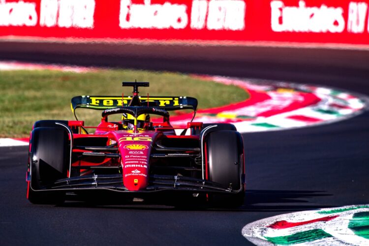 F1: Leclerc wins pole for Italian GP