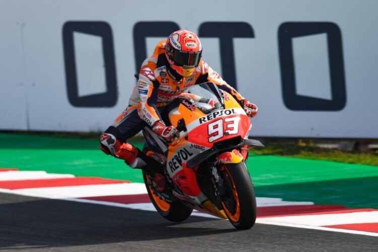 Marquez heads Ducati duo on Sunday morning