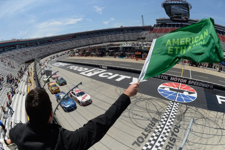 Bristol Xfinity Race Draws Small Crowd Despite Ideal Conditions