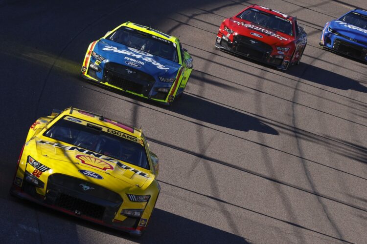 NASCAR: Joey Logano wins his 2nd Cup Series Championship