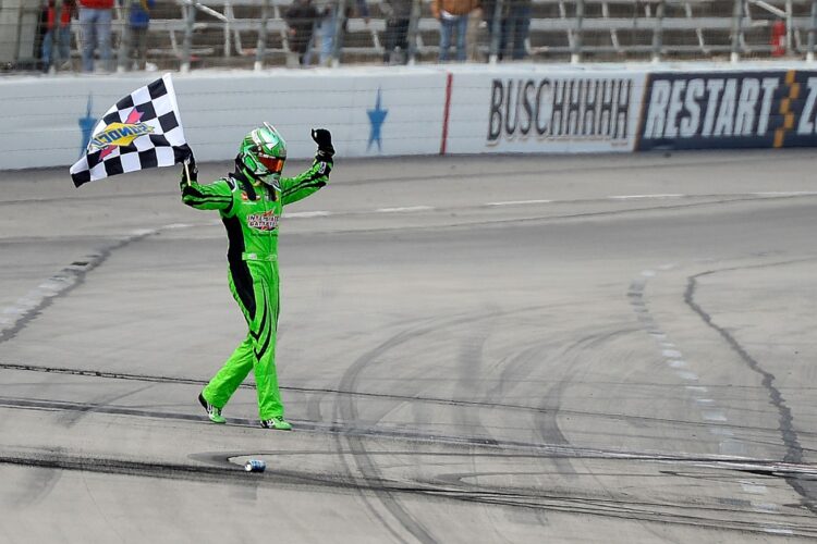 Video NASCAR Texas Monster Cup post-race Q&A