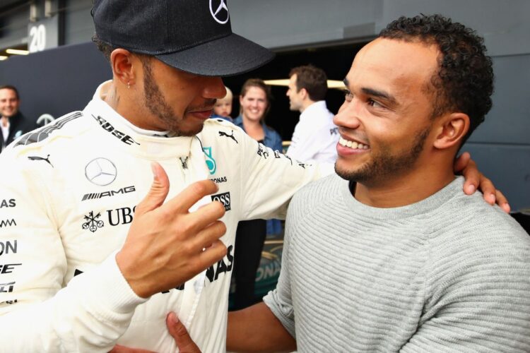 F1: Lewis Hamilton’s Disabled Brother Tests F1 Simulator