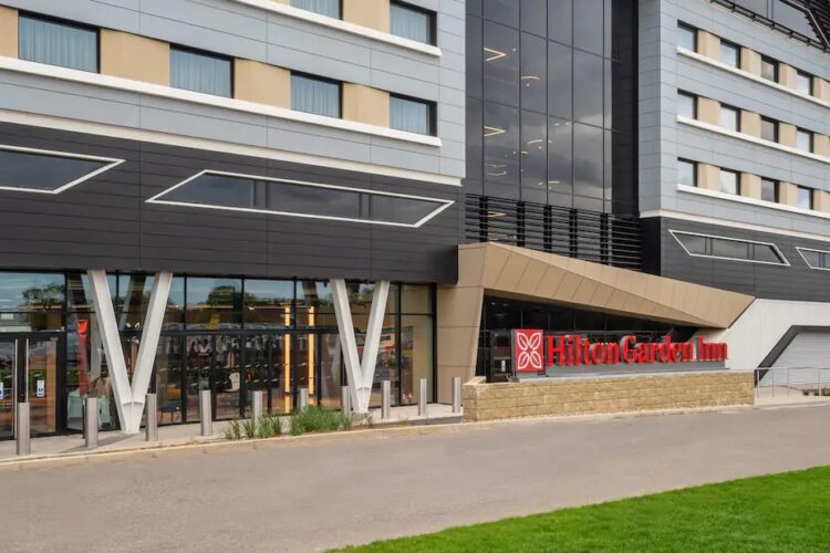 F1: Hilton Hotel opens trackside at Silverstone