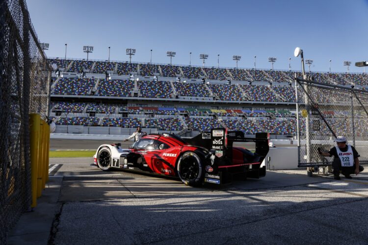 IMSA: Nasr puts Penske Porsche on top ahead of qualifying