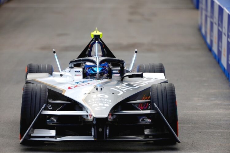 Formula E: Sam Bird tops opening practice in Diriyah