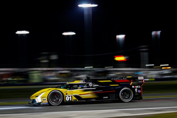 Rolex 24 Hour 9: Cadillacs run 1-2 in hotly contested Rolex 24