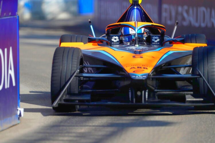 Formula E: Huges nips Evans for pole in 2nd Diriyah race