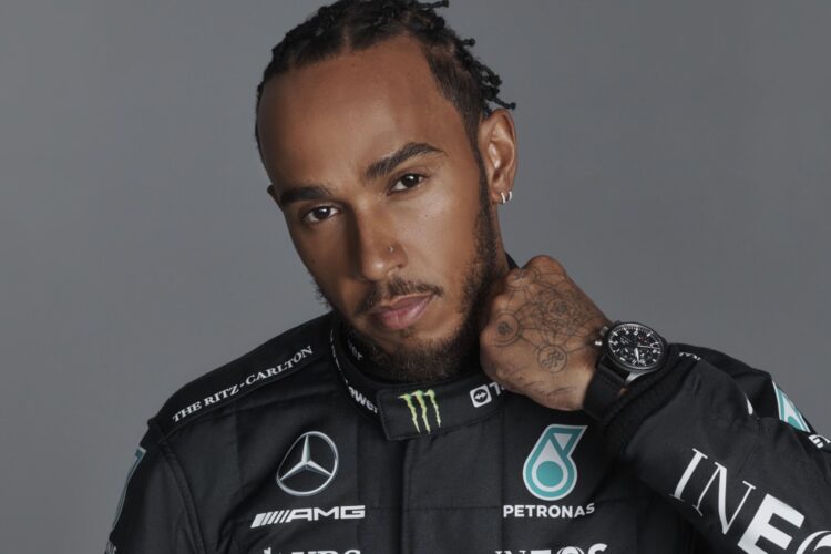 F1: Hamilton hopes W14 will carry him to 8th title