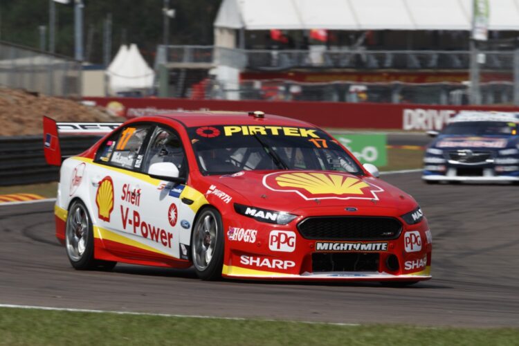 McLaughlin elects to stay with famous #17