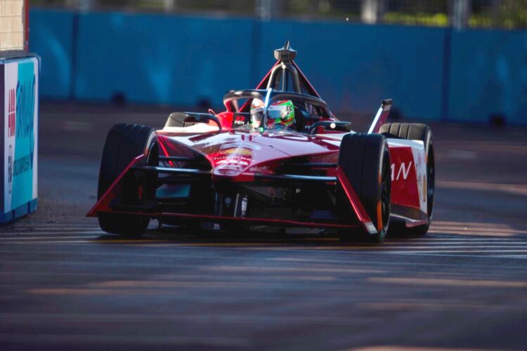 Formula E: Fenestraz wins pole for first ever Cape Town ePrix