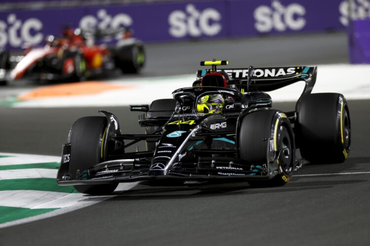 Videos: Mercedes F1 Saudi Arabian GP debrief