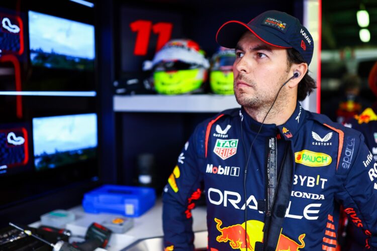 F1: Red Bull contradicts Perez twice in Melbourne