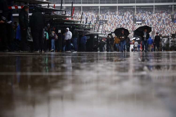 NASCAR: Rain postpones Coca-Cola 600