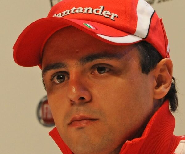 Massa defends his racing etiquette