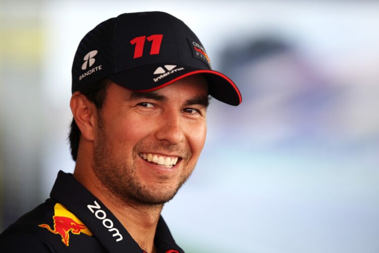 F1: Perez denies retirement rumors  (Update)