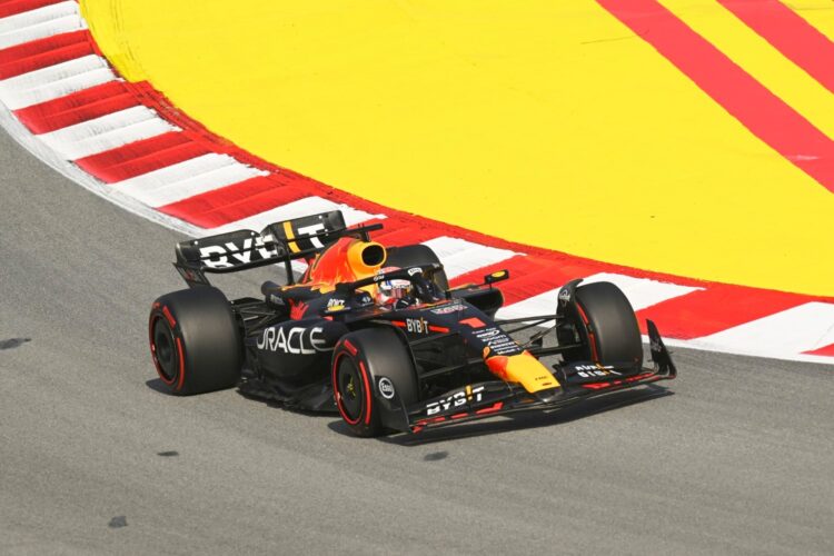 F1: Verstappen defeats Hamilton to win Spanish GP