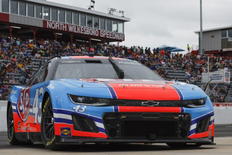 NASCAR: Hammers No. 43 Petty Team Car