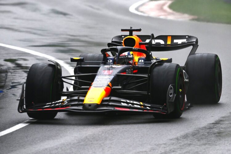 F1: Verstappen wins pole on a very wet Montreal track  (Update)