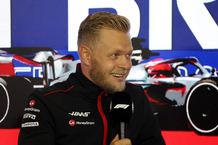 F1: Magnussen not stressed about expiring contract