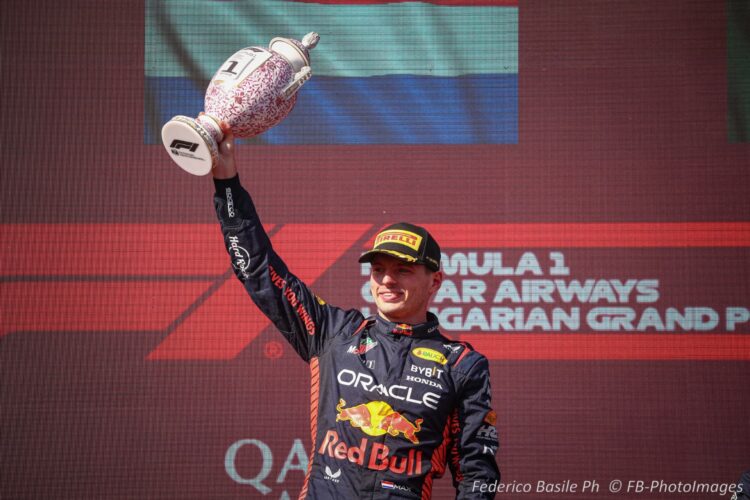 F1: Manufacturer to replace smashed Verstappen trophy