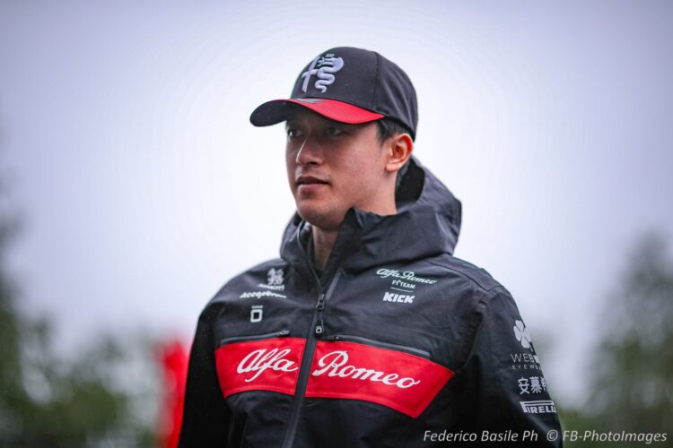 F1: Zhou not yet signed for 2024, Audi F1 troubles