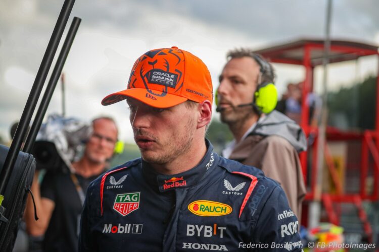 F1: Verstappen backs postponed tire blanket ban