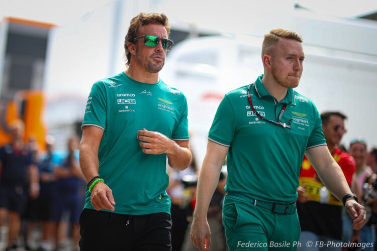 F1: Alonso impressed by Norris and Albon in 2023