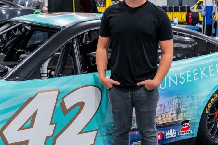 NASCAR: Legacy Motor Club signs Nemechek to drive #42