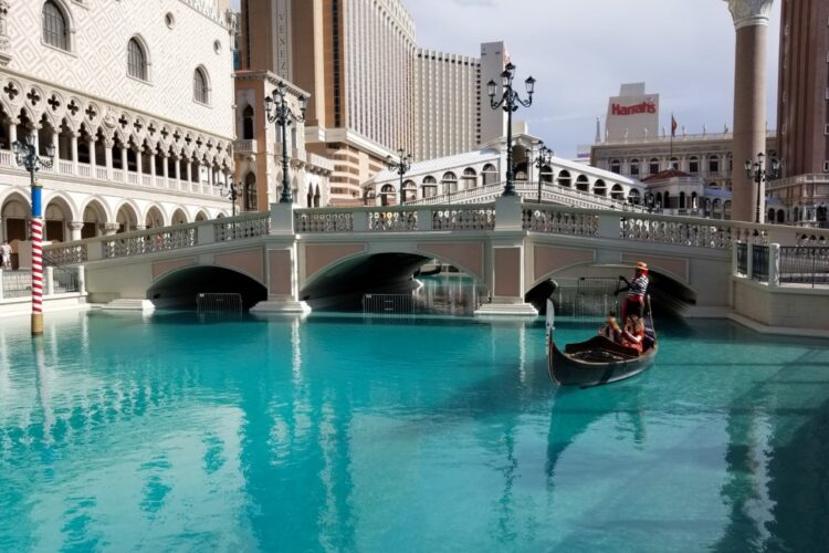 F1: Venetian Hotel Drains Outdoor Canals for Las Vegas GP