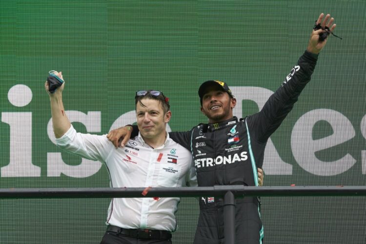 F1 News: Hamilton’s engineer refuses to move with him to Ferrari