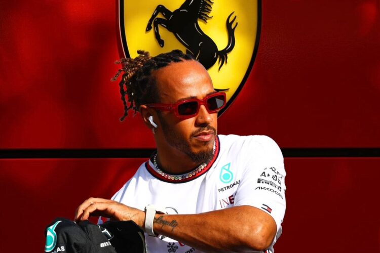 Formula 1 News: Hamilton went to Ferrari for the money