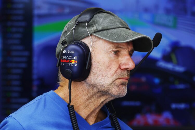 F1 Rumor: Newey poised to decide next move in F1 – report