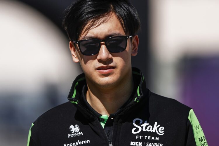 Formula 1 News: ‘Hard to understand’ Sainz decision delay – Zhou