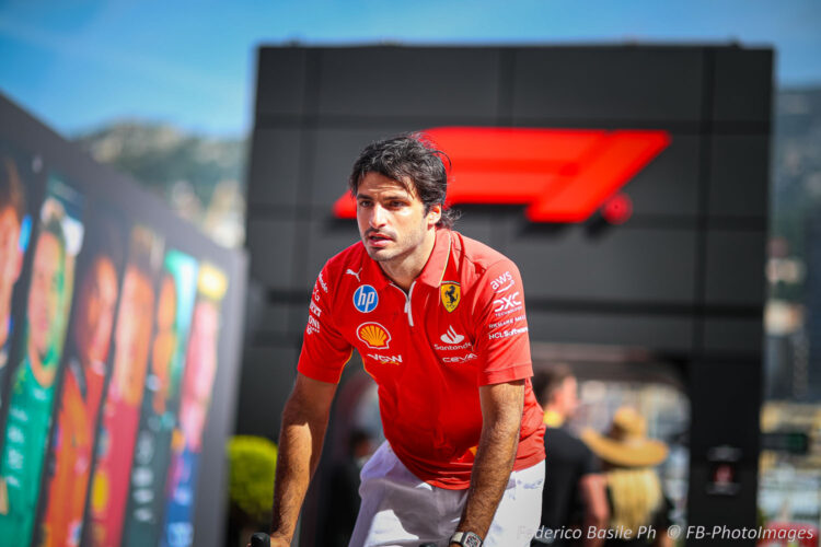 F1 Rumor: ‘Interesting exit clauses’ in Sainz’s new F1 deal – source  (Update)