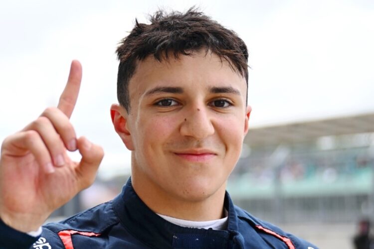 F2 News: Hadjar surges to Silverstone Pole for Campos Racing