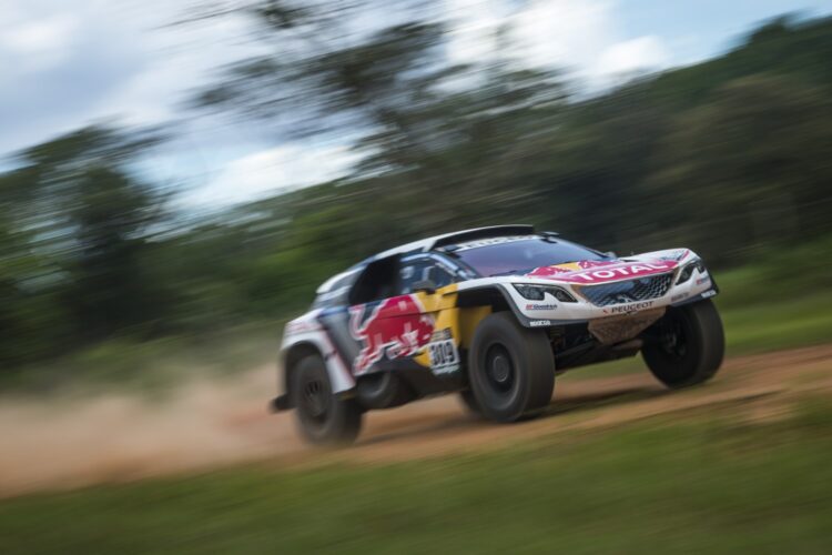 Dakar Day 5: Sunderland and Loeb play cards right