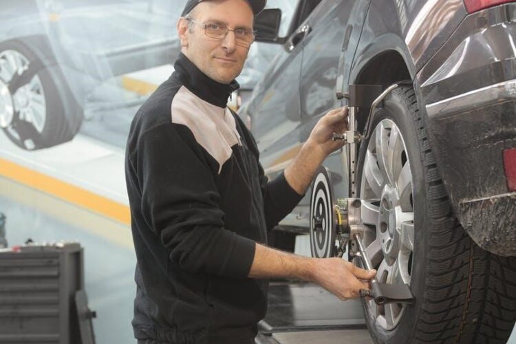 Key Factors to Consider When Buying Equipment for a Car Repair Shop