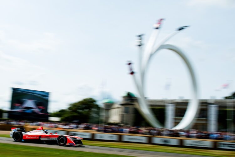 Mahindra Racing sets Goodwood benchmark