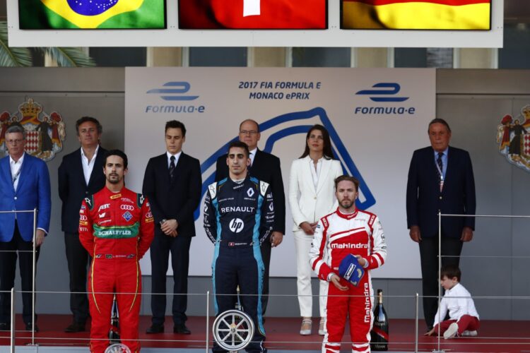 Buemi defeats di Grassi in Monaco