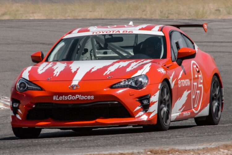 Toyota to Field Entry in Pirelli World Challenge