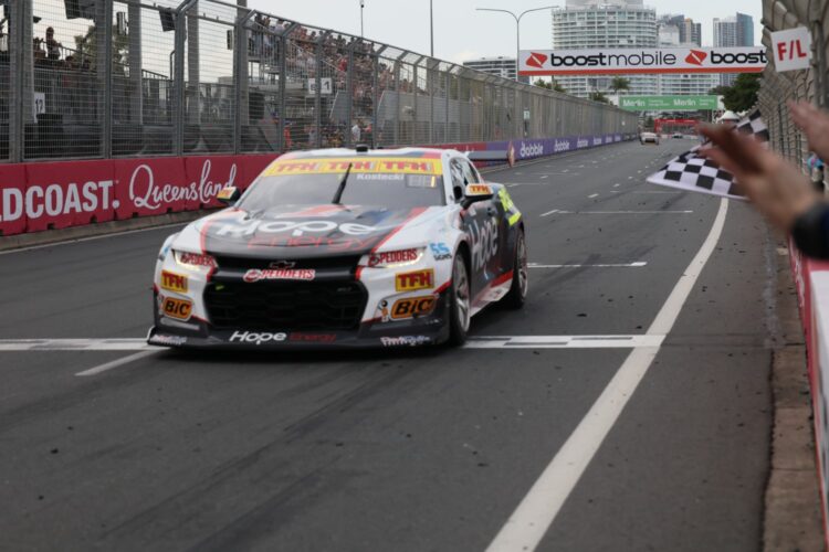 Supercars News: Kostecki cruises Sunday at the Gold Coast 500