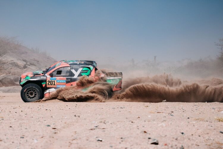 Dakar Stage 2: Al Rajhi wins 48-Hour test in cars, Sanders on Bikes