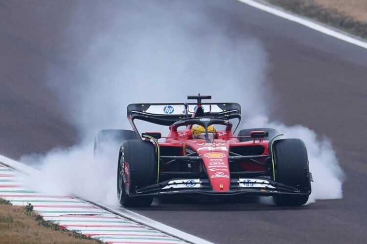 F1 News: Lewis Hamilton crashes Ferrari F1 car in Barcelona  (Update)